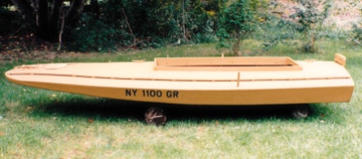 Port side - seems ilke the GR in the registration must stand for Grassboat...