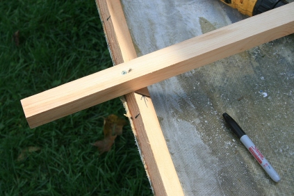 Cross spalls are tacked in place to establish hull widths.